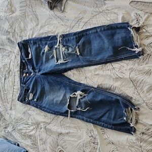 American Eagle tomgirl jeans
